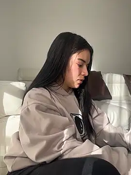 eileensophi online show from 31, 1, 2026