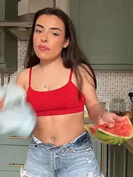 cute carly  online show from 6, 3, 2025