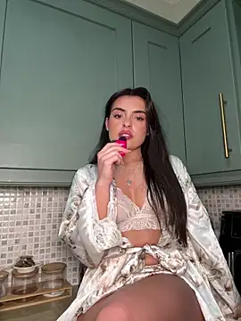 cute carly  online show from 21, 2, 2025