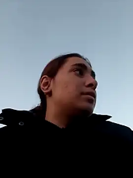 sexy lady2 online show from 17, 12, 2025