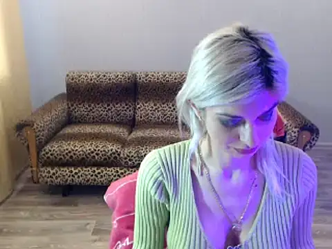 SexyBeatriice online show from 18, 3, 2025