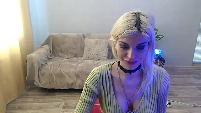 SexyBeatriice online show from 14, 4, 2026