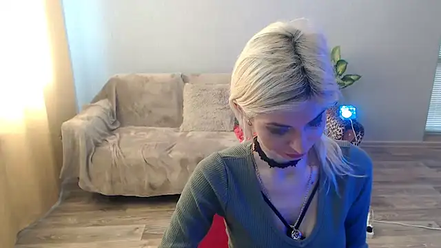 SexyBeatriice online show from 4, 4, 2026