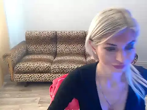 SexyBeatriice online show from 30, 10, 2025