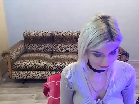 SexyBeatriice online show from 2, 12, 2025