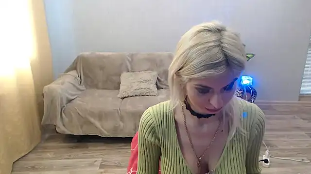 SexyBeatriice online show from 19, 3, 2026