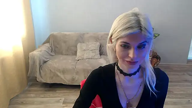 SexyBeatriice online show from 16, 3, 2026