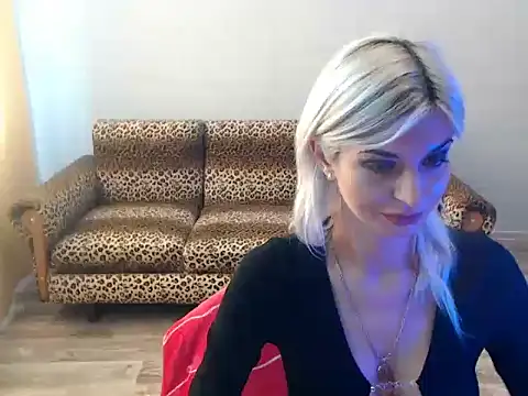 SexyBeatriice online show from 28, 9, 2025