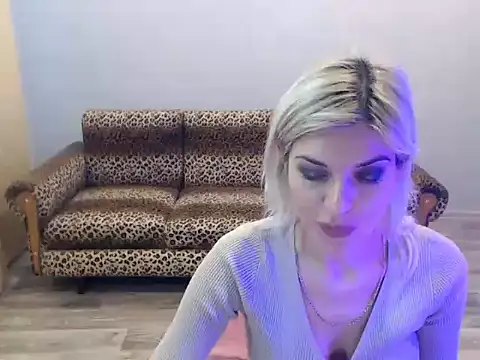 SexyBeatriice online show from 28, 11, 2025