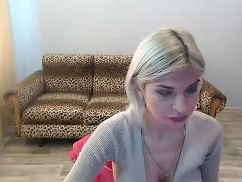 SexyBeatriice online show from 15, 11, 2025