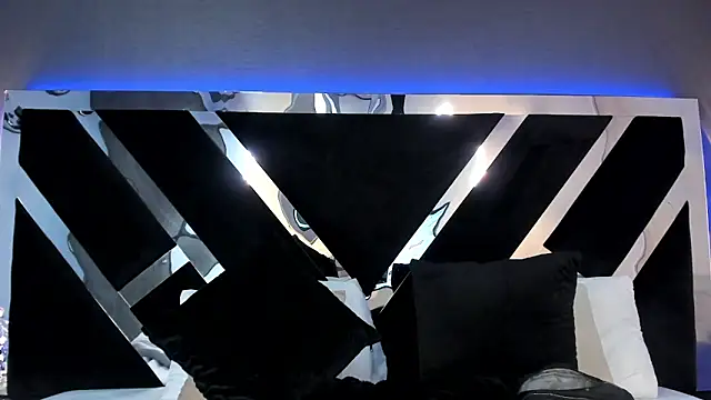 AliDiaz  online show from 8, 5, 2026