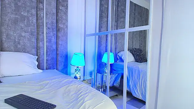 AliDiaz  online show from 2, 2, 2026