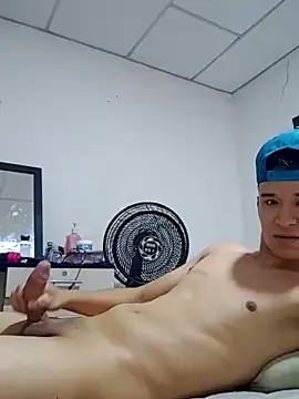 arevalo1124 online show from 6, 2, 2025