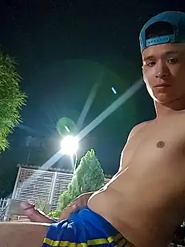 arevalo1124 online show from 12, 3, 2025