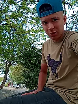 arevalo1124 online show from 13, 3, 2025