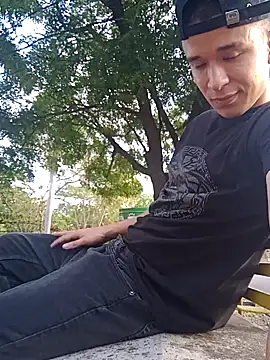 arevalo1124 online show from 30, 9, 2025