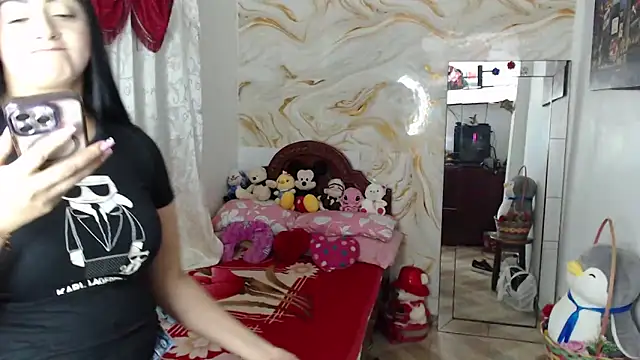 kendall morry online show from 19, 4, 2026