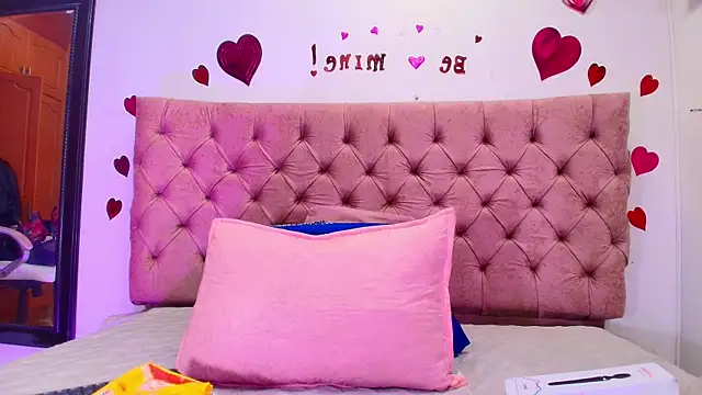 sharlott miller online show from 27, 2, 2025