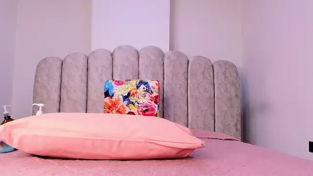 sharlott miller online show from 14, 1, 2026