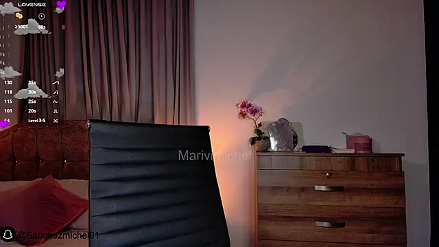 Marivimichel1 online show from 12, 2, 2025