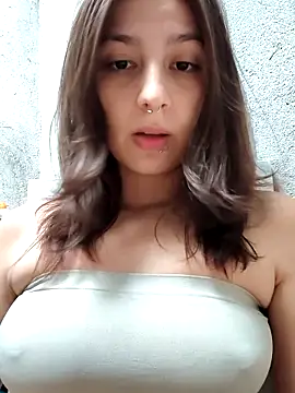 Maiden-Hot online show from 17, 4, 2026