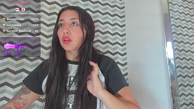 CALANTHELOVE1 online show from 13, 3, 2025