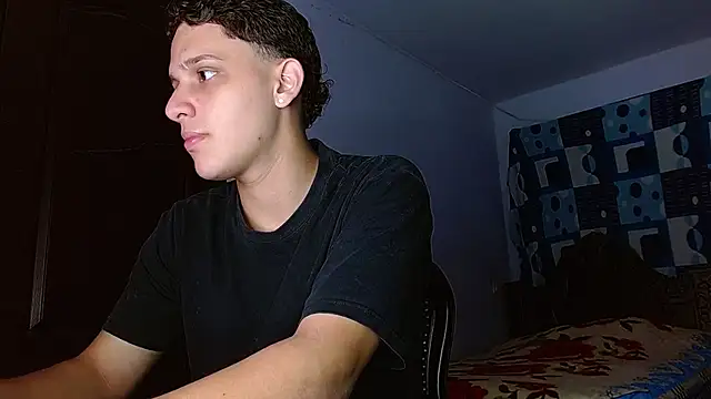 Snapshot of Thomas_May4rs chatting on 7, 11, 2025 Thomas May4rs online show from 7, 11, 2025