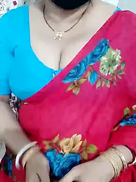 Snapshot of COME_BACK_CAM chatting on 30, 1, 2025 COME BACK CAM online show from 30, 1, 2025