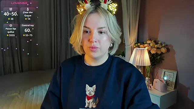 Nikki Kai online show from 22, 12, 2025