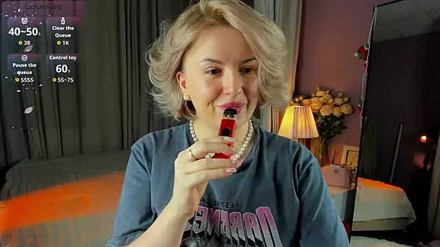 Nikki Kai online show from 13, 1, 2026