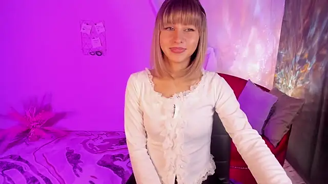 CharmBianca online show from 29, 11, 2025