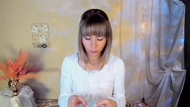 CharmBianca online show from 12, 10, 2025