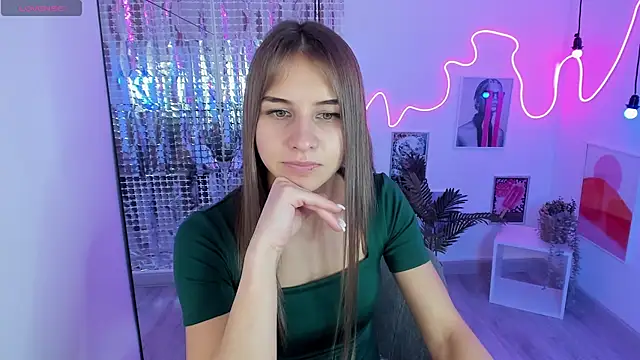 CharmBianca online show from 15, 2, 2025