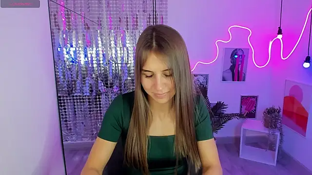 CharmBianca online show from 15, 2, 2025