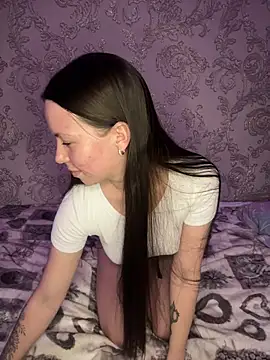 Arielle Swan online show from 15, 2, 2025