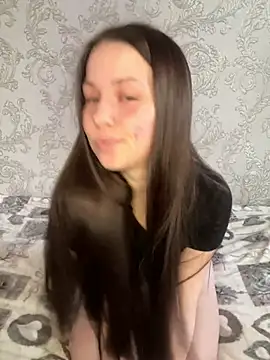 Arielle Swan online show from 3, 3, 2025