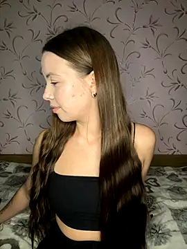 Arielle Swan online show from 14, 10, 2025