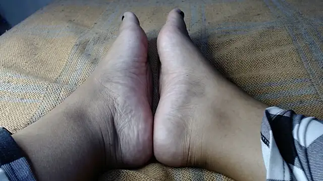 aleya bliss online show from 14, 2, 2026