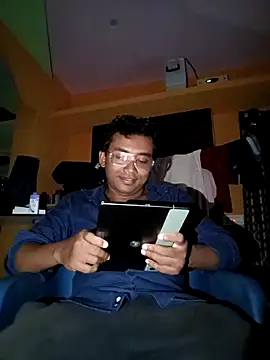 bigcock thick online show from 1, 11, 2025