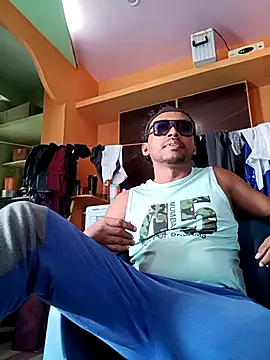 bigcock thick online show from 17, 10, 2025