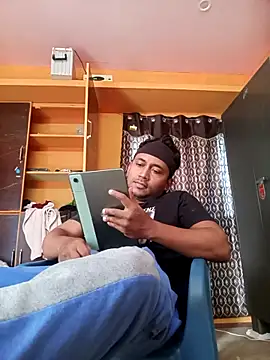 bigcock thick online show from 17, 3, 2026