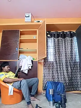 bigcock thick online show from 6, 4, 2026