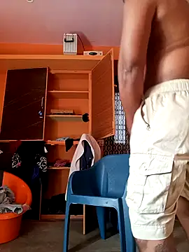 bigcock thick online show from 21, 2, 2026