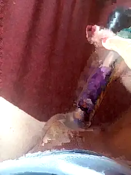 baixinhainsaciavel23 online show from 15, 10, 2025