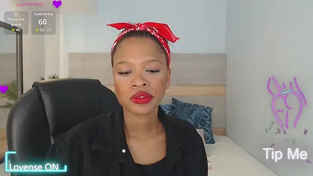 brendathompson  online show from 2, 10, 2025