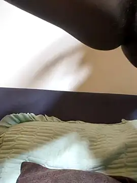 Snapshot of johnlovex chatting on 2, 10, 2025 johnlovex online show from 2, 10, 2025