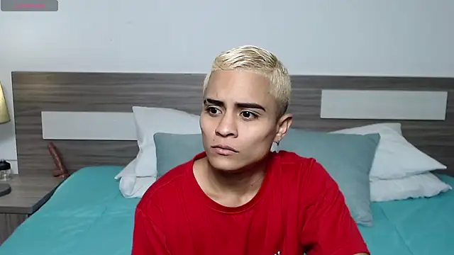 Liiamthompson online show from 27, 2, 2026