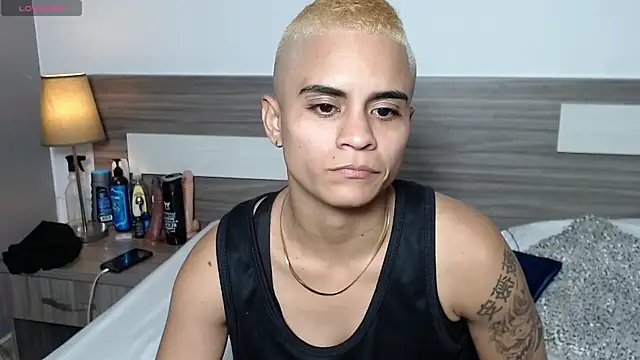 Liiamthompson online show from 8, 1, 2026