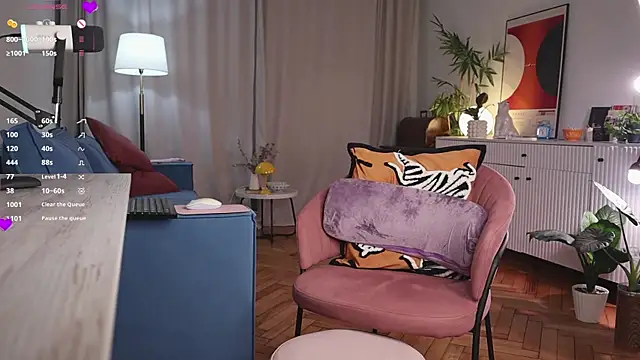 WhiteAnni online show from 21, 11, 2025