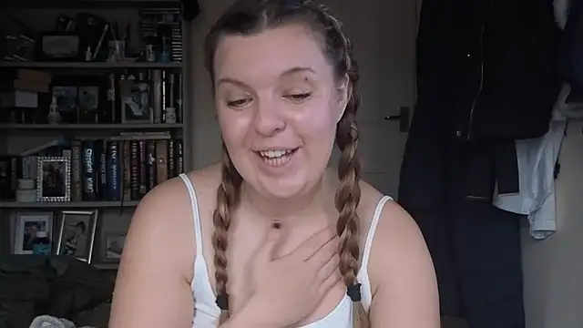 Demi WelshX online show from 12, 11, 2025